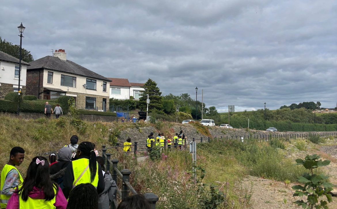 A summer tour to the Hollingworth Lake and Garden